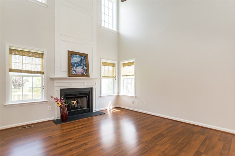 5 Gwendolyn Cir, Durham, NC 27703
