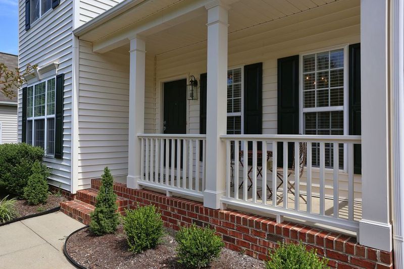 5 Highgrove Ln, Durham, NC 27713