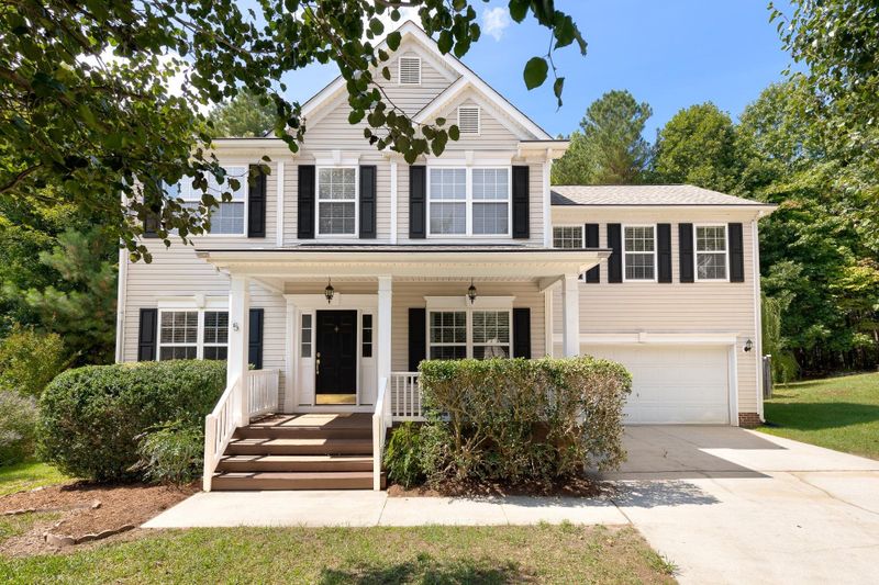 5 Horizon Cir, Durham, NC 27712