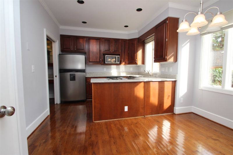 5 Innisfree Dr #5, Durham, NC 27707