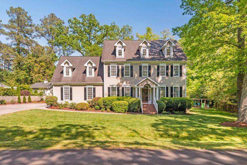 5 Kimberly Dr, Durham, NC 27707