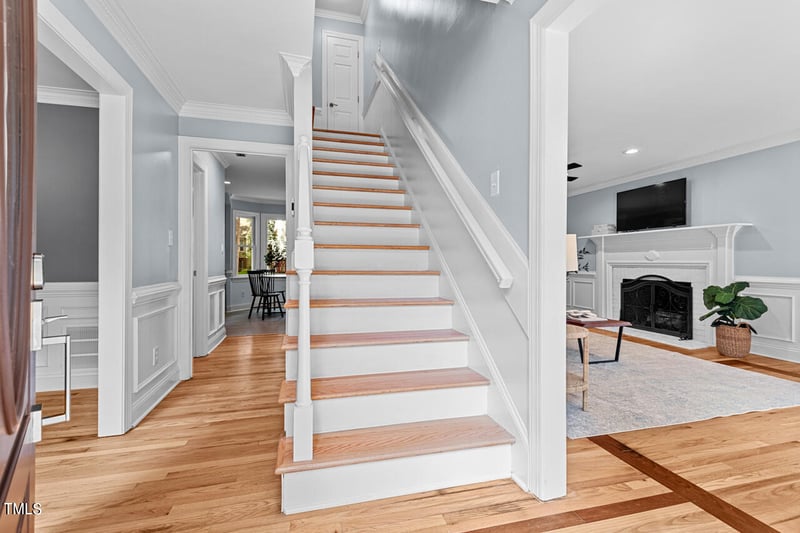 5 Kings Grant Ct, Durham, NC 27703