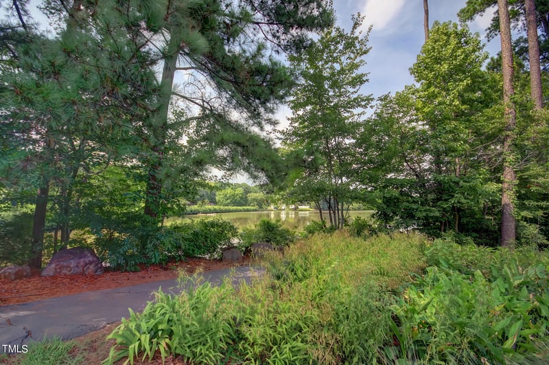 5 Lake Village Dr, Durham, NC 27713