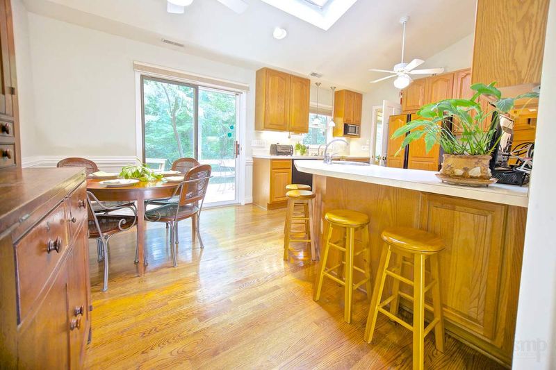 5 Lucerne Ln, Durham, NC 27707