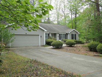 5 Peaceful Pl, Chapel Hill, NC 27517