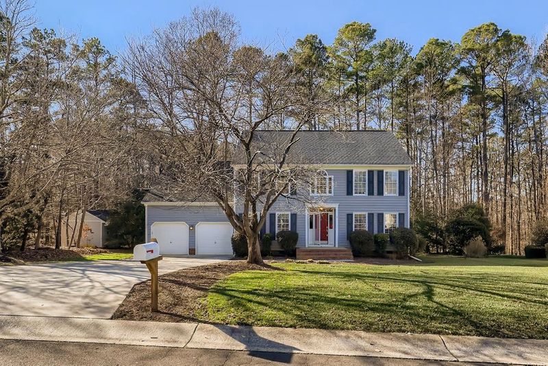 5 Quail Hunt Cir, Durham, NC 27712