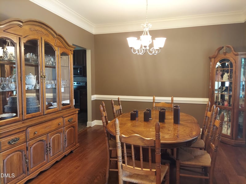5 Seahorse Ct, Benson, NC 27504