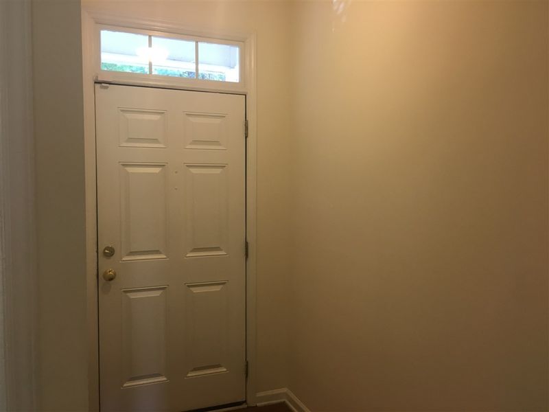 5 Signet Dr, Durham, NC 27704