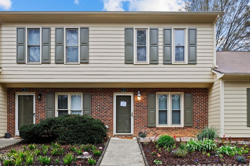 5 Sparger Springs Ln, Durham, NC 27705