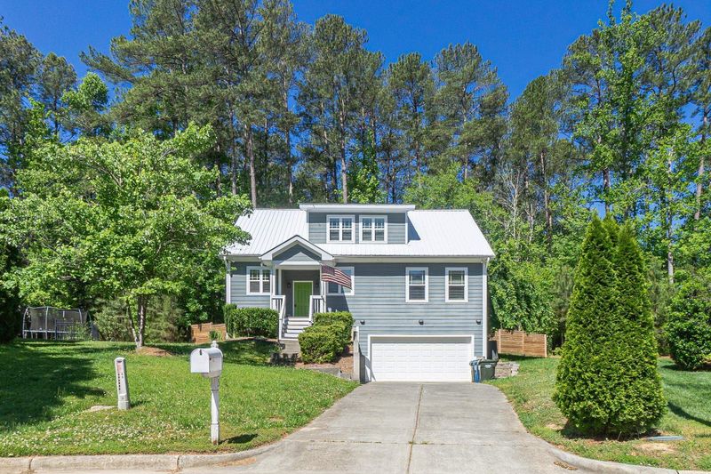 5 Stradbrooke Ct, Durham, NC 27705