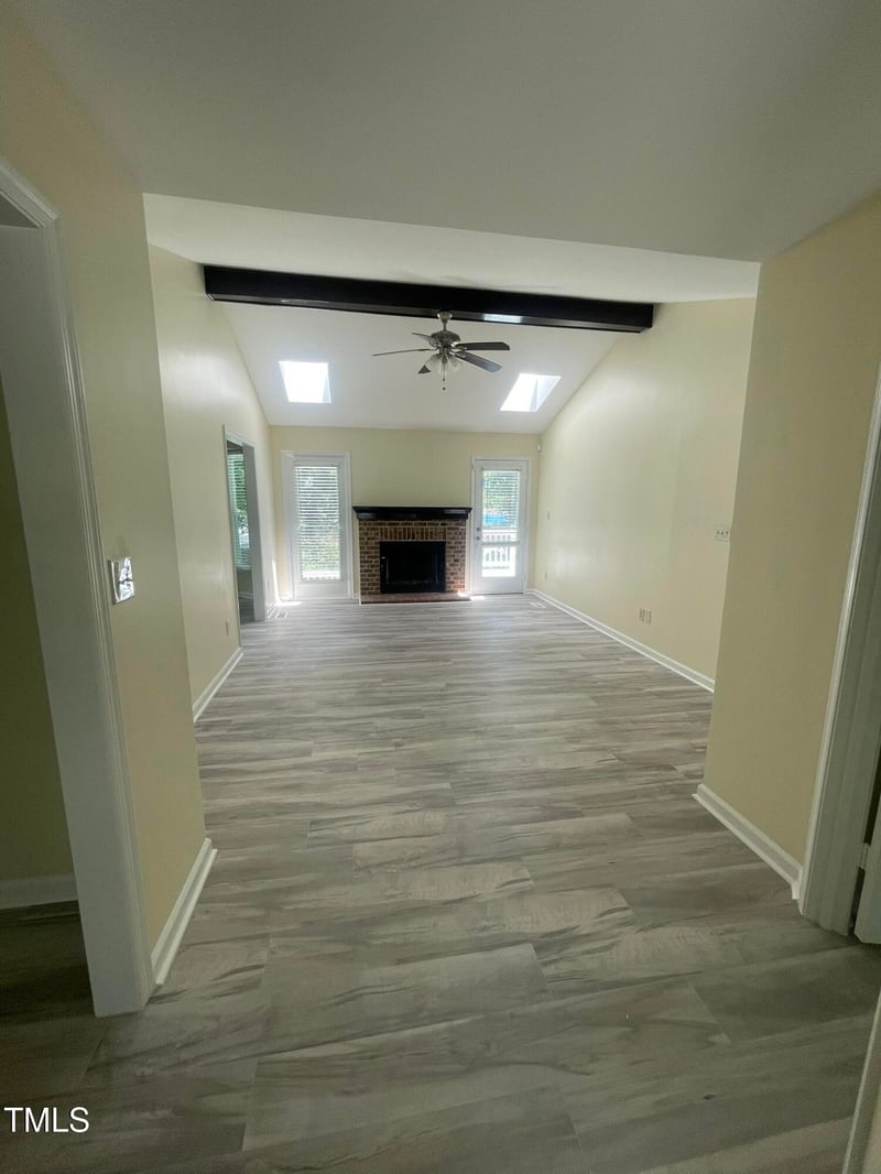 5 Sue Ann Ct, Durham, NC 27704