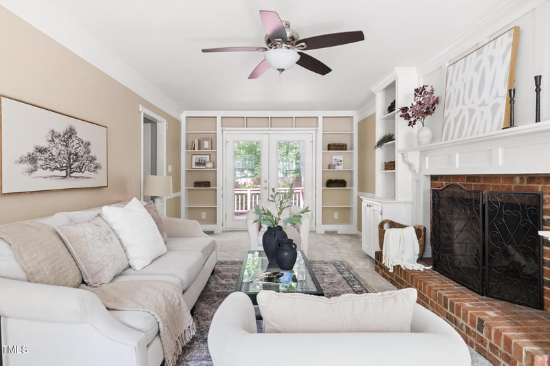 5 Tartan Ct, Durham, NC 27705