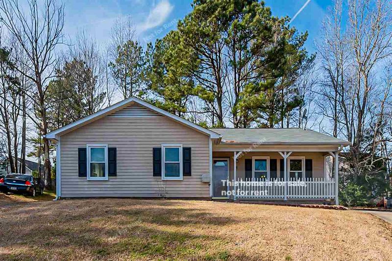 5 Thensia Ct, Durham, NC 27703