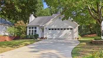 5 Wavecrest Ct, Durham, NC 27713