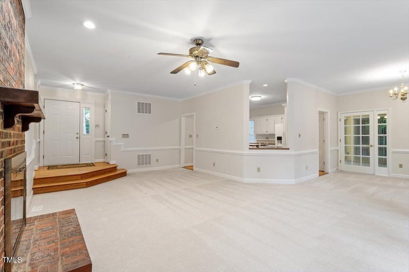 5 Wembley Ct, Durham, NC 27705