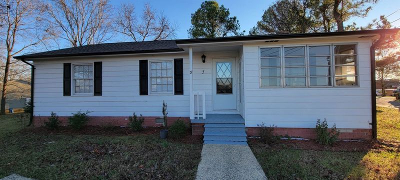 5 Withers Ct, Durham, NC 27701