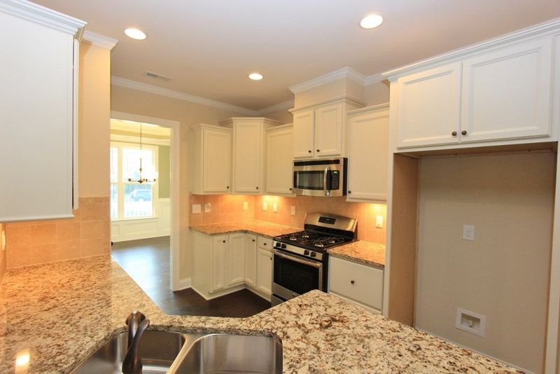 50 Carriden Dr, Youngsville, NC 27596