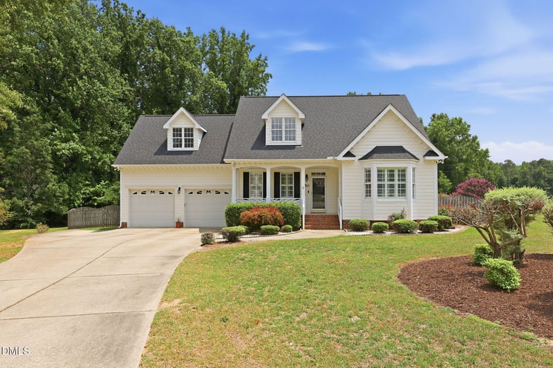 50 Farmridge Ct, Angier, NC 27501