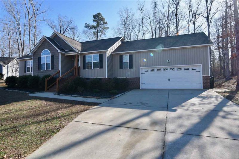 50 Fire Brand Dr, Clayton, NC 27520