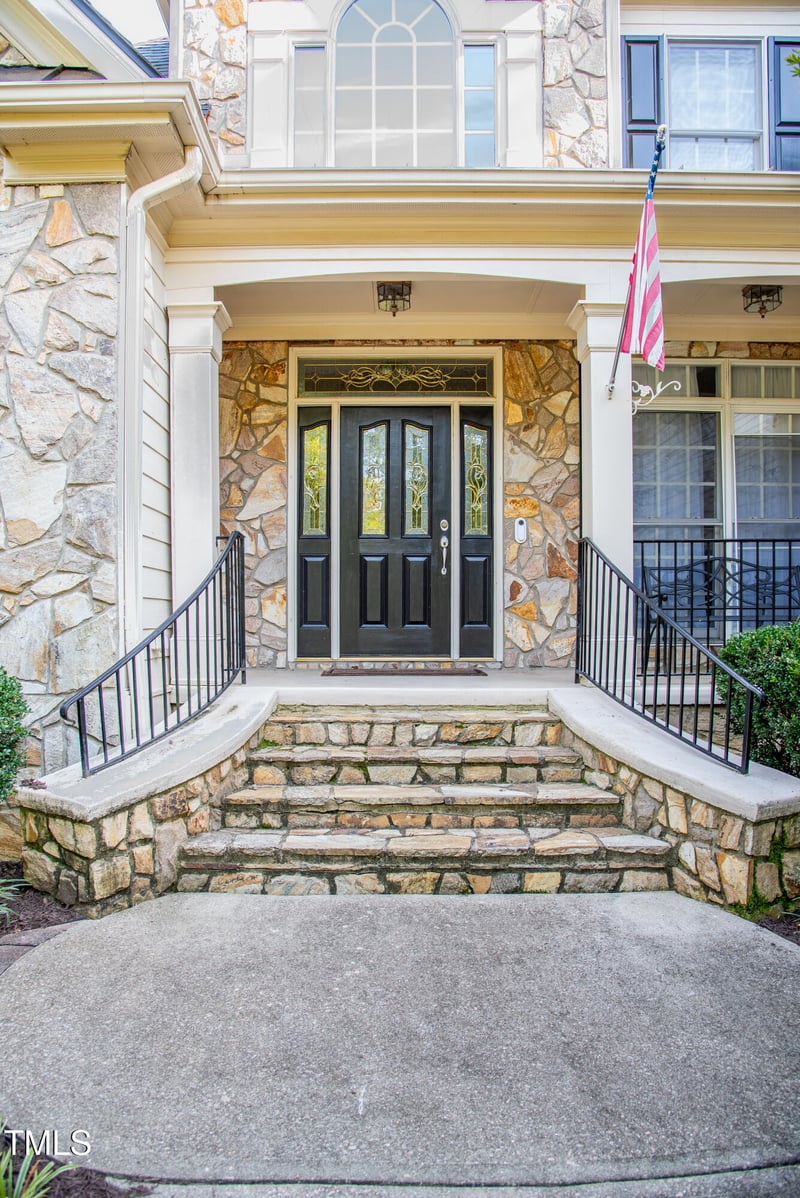50 Georgetown Woods Dr, Youngsville, NC 27596