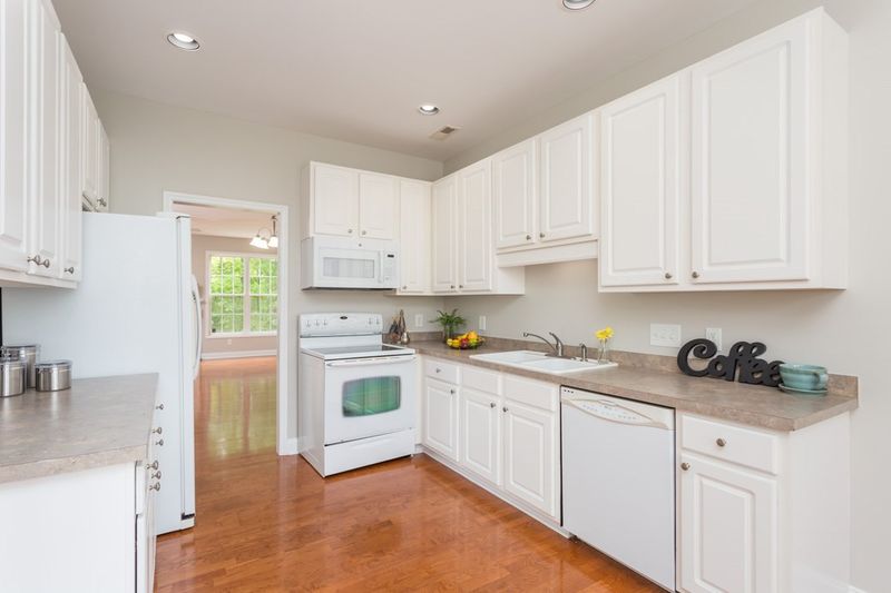 50 Grapevine Trl, Durham, NC 27707