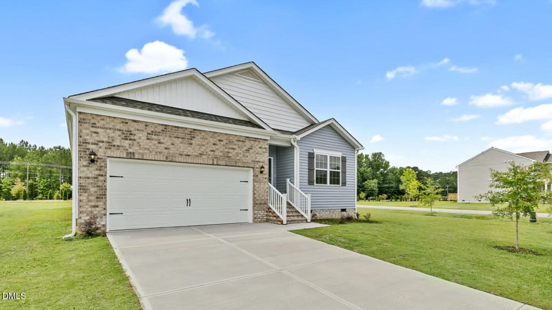 50 Grazing Crop Ct, Youngsville, NC 27596
