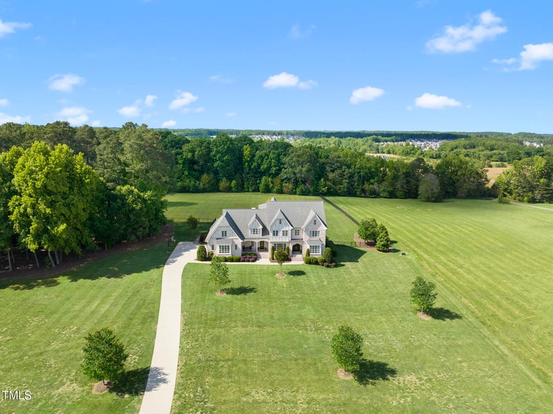 50 Hartwood Ln, Youngsville, NC 27596