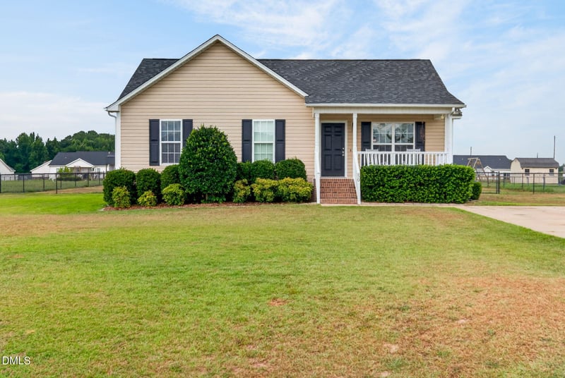50 Letcher Ln, Lillington, NC 27546
