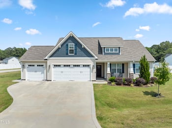50 Nolan Park Dr, Selma, NC 27576