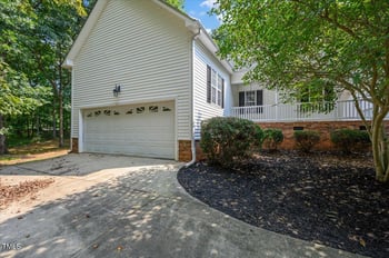 50 Peggy Ct, Raleigh, NC 27603