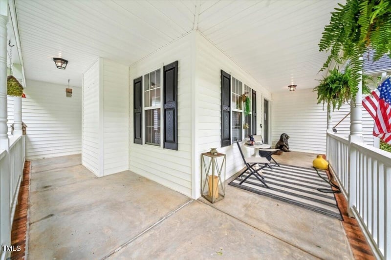 50 Peggy Ct, Raleigh, NC 27603