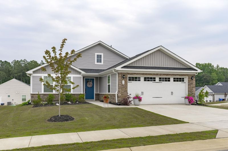 50 Saddleback Rd, Fuquay Varina, NC 27526