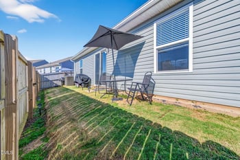 50 Shallow Dr, Youngsville, NC 27596