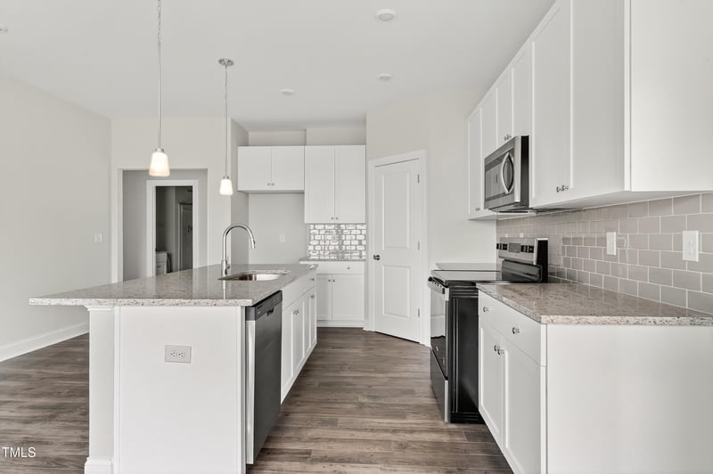 50 Shiloh Woods Cir, Smithfield, NC 27577