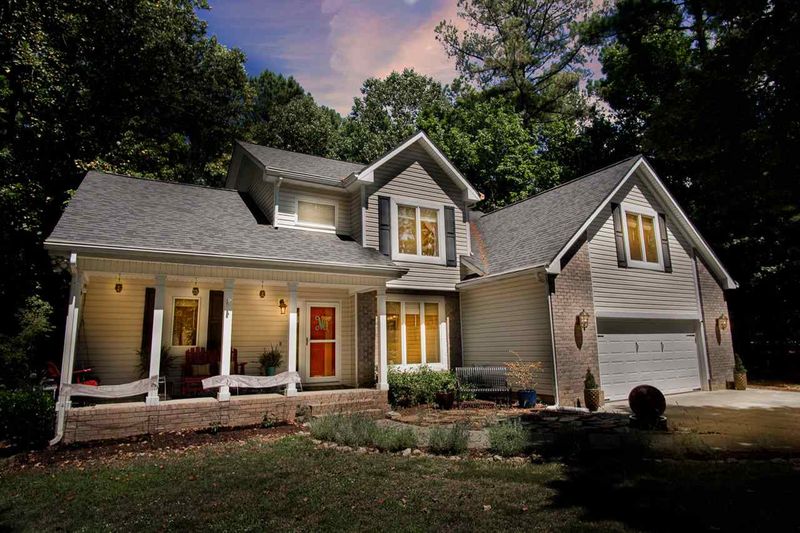 50 Summit Ridge Ct, Youngsville, NC 27596