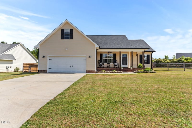 50 Waterford Dr, Angier, NC 27501