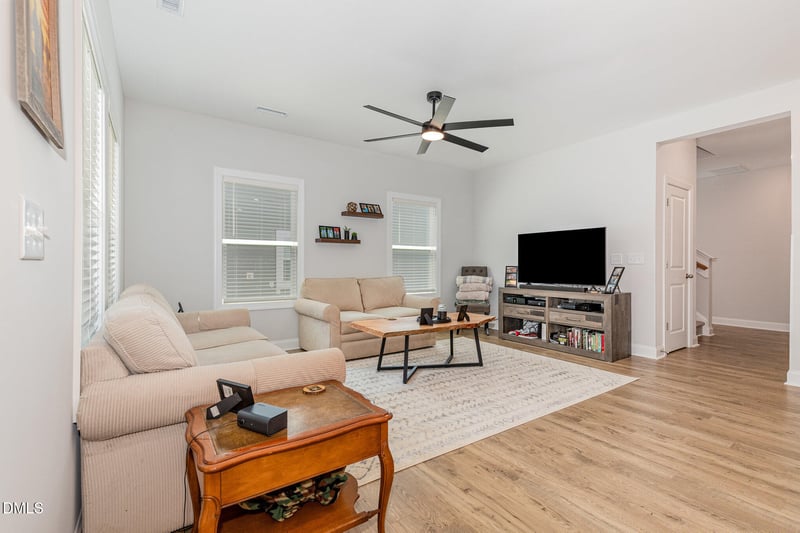 500 Barrington Row Ave, Zebulon, NC 27597