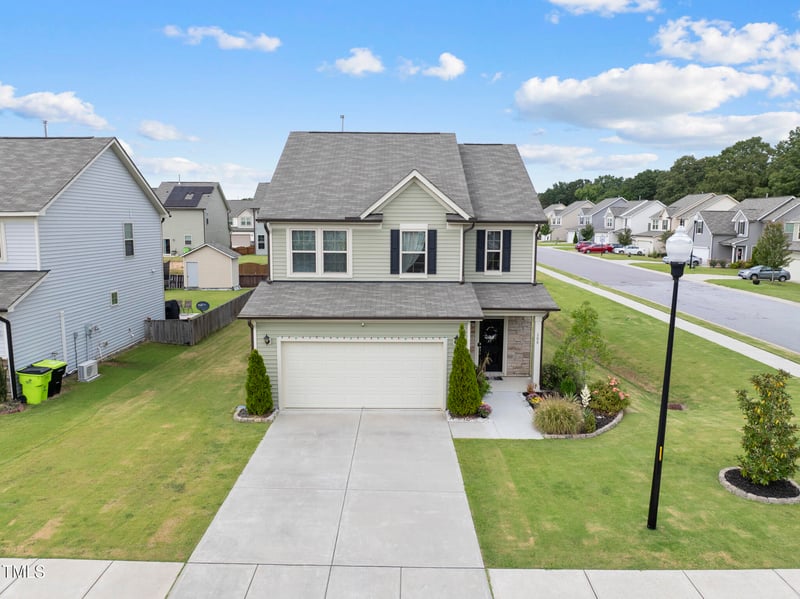 500 Carissa Ln, Zebulon, NC 27597