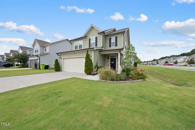 500 Carissa Ln, Zebulon, NC 27597