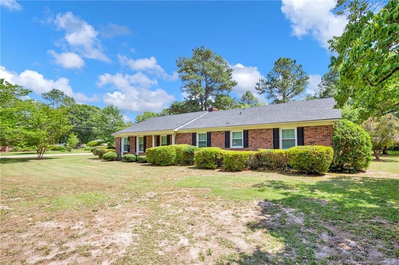 500 Cecil St, Fayetteville, NC 28312