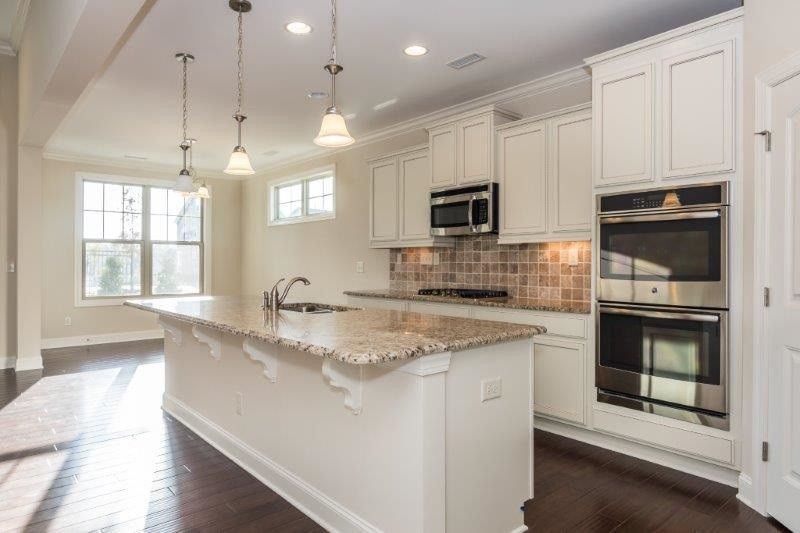 500 Chestnut Grove Ct, Wake Forest, NC 27560