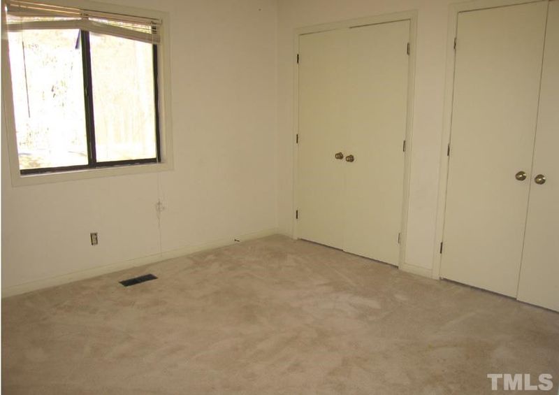 500 Coolidge St, Chapel Hill, NC 27516