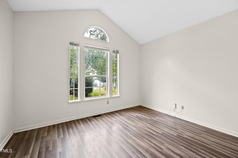 500 Dandelion Ct, Raleigh, NC 27610
