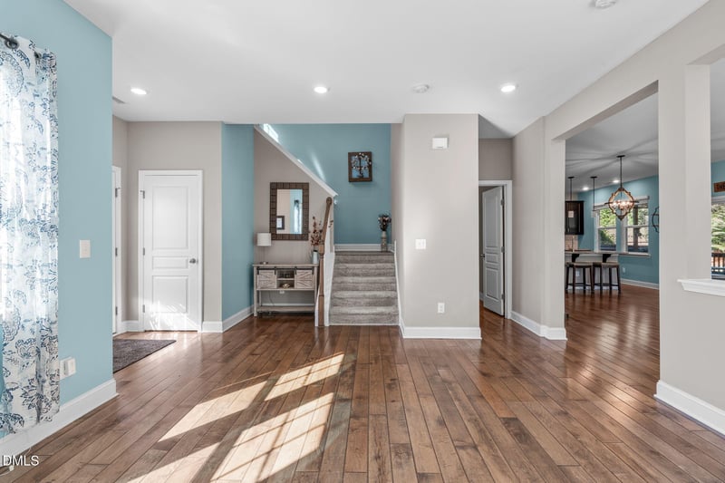 500 Eno Dr, Holly Springs, NC 27540