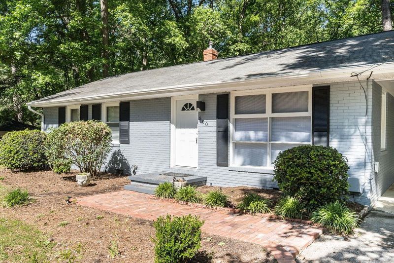 500 Glenbrook Dr, Raleigh, NC 27610