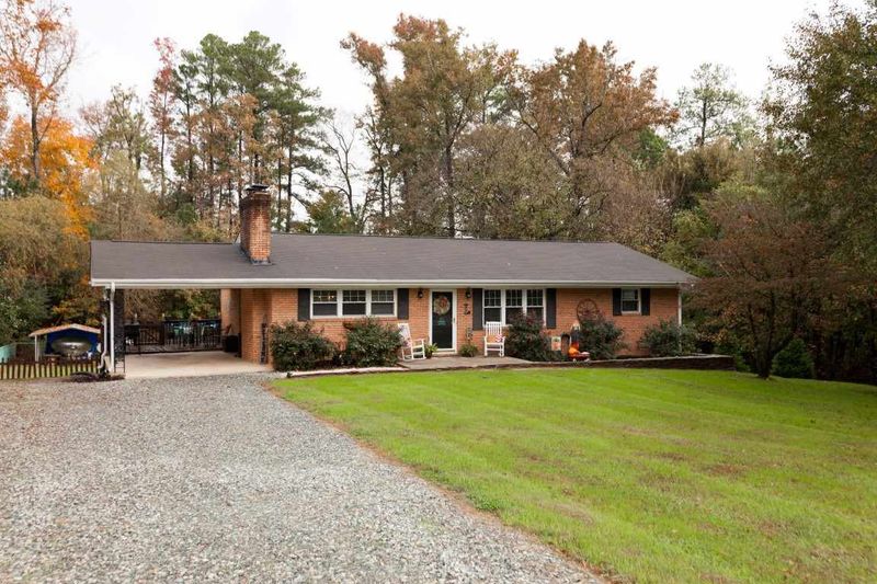 500 Glenwood Dr, Sanford, NC 27330