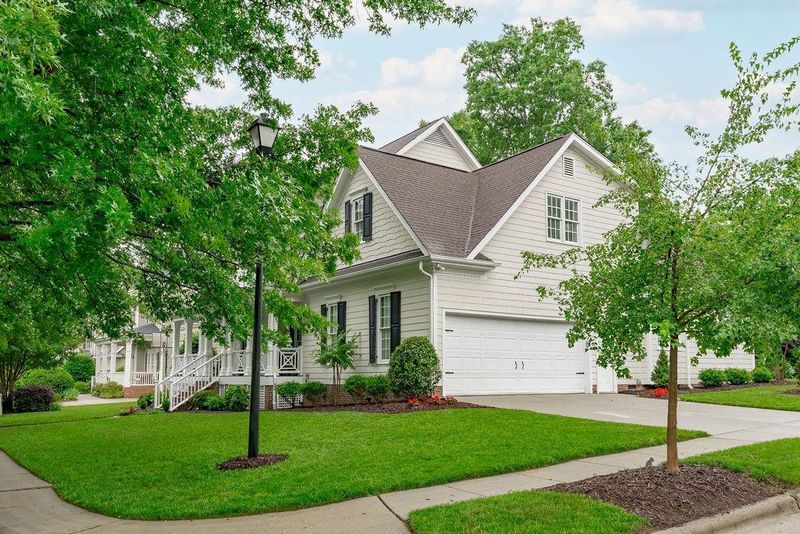 500 Grant Forest Ln, Cary, NC 27519