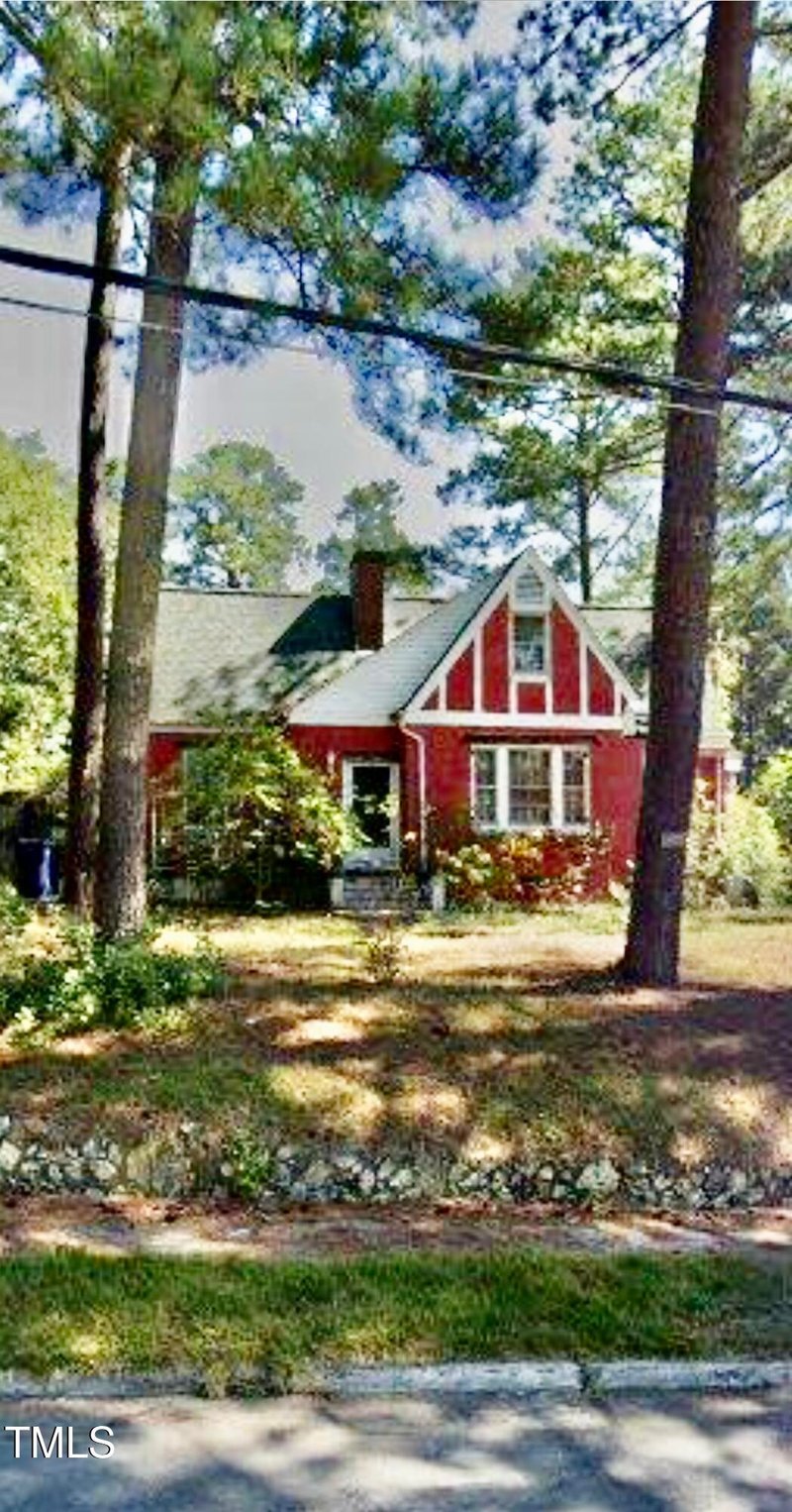 500 Gulf St, Sanford, NC 27330