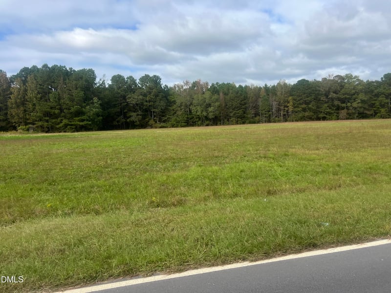 500 Indian Camp Rd, Smithfield, NC 27577