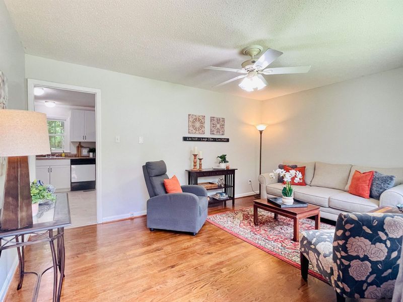 500 Kenion Rd, Hillsborough, NC 27278